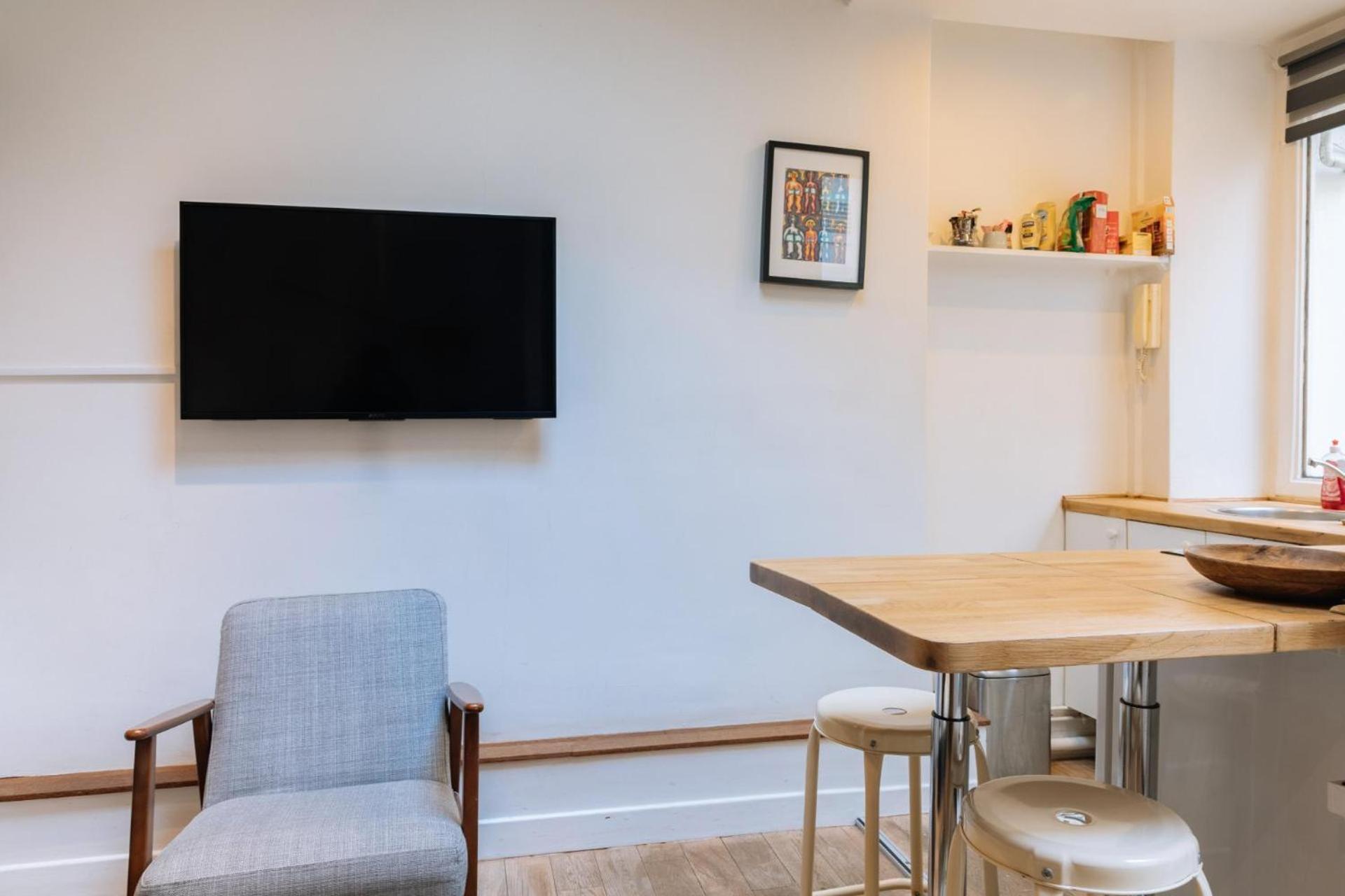 Modern 1 Bedroom Apartment Near Eiffel Tower Parigi Esterno foto